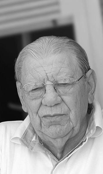 A murit Emeric Ienei  Doliu în fotbalul românesc » Antrenorul care a câștigat Cupa Campionilor Europeni cu Steaua București   avea 88 de ani