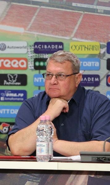 O nouă plecare de la CFR   Și-a reziliat contractul   după 12 ani!  Rămânerea lui, una dintre condițiile puse de Iuliu Mureșan pentru a reveni