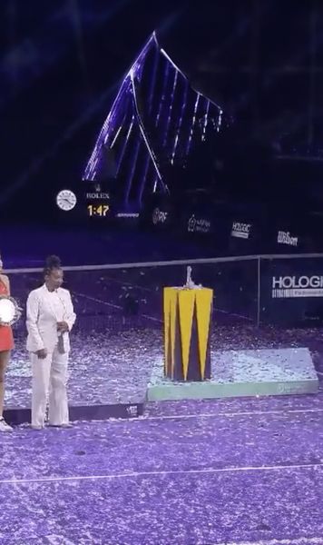 „Ești bolnavă! Dezgustător!”  Fanii Elenei Rybakina, intervenție dură după ce   o legendă a criticat-o  pe kazahă pentru gestul făcut la Turneul Campioanelor