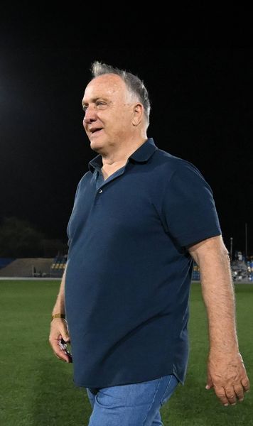 Fără antrenor la cel mai mare meci din istorie  Abordează meciul   decisiv pentru CM 2026  cu „secunzii”, după ce selecționerul a plecat de urgență din țară