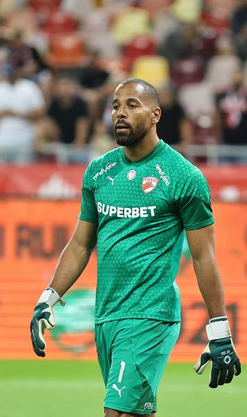 Probleme la Dinamo   „Câinii” ar putea avea o   absență importantă  în luna decembrie » Care este motivul 