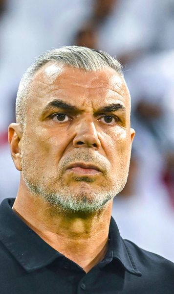 Olăroiu ratează Mondialul!  Naționala Emiratelor Arabe Unite a pierdut orice șansă de calificare la   CM 2026  după eșecul cu Irak! Gol primit din penalty în   minutul 90+17!