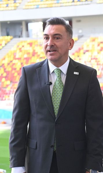 „Nici Barcelona nu-i așa”  Doi foști jucători din Generația de Aur au fost șocați de   primul „11” folosit de FCSB  în meciul cu Petrolul