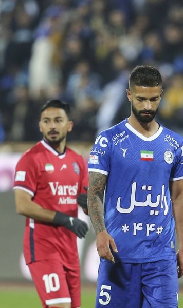 A încălcat legea  Un fotbalist   a fost suspendat  după ce a făcut un lucru interzis complet în Iran. Cum se apără