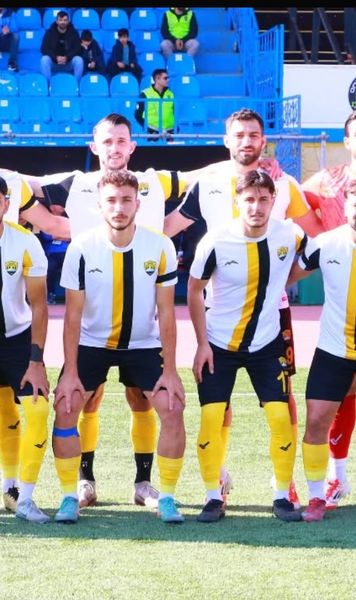 Nimiciți de scandalul pariurilor  Un club din Turcia a rămas   doar cu 7 fotbaliști:   „Staff-ul e mai mare decât lotul de jucători”