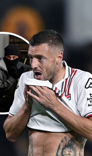 I-au spart vila lui Vardy  Hoții au fugit cu o avere. Starul englez juca cu AS Roma,   dar casa nu era goală