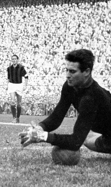 A murit Lorenzo Buffon    Legenda lui AC Milan  avea 95 de ani » A câștigat 5 titluri în Serie A și a jucat și la Inter