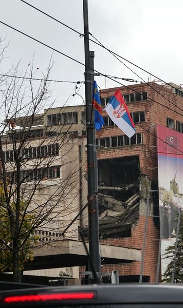 Trafic, proteste și mult gri  Reportaj din Belgrad după un an de proteste ale studenților într-un   oraș blocat în trecut și sugrumat de trafic și corupție
