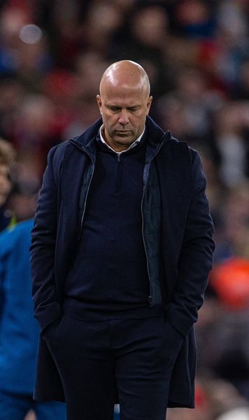 Ce se întâmplă cu Arne Slot  Băgat în ședință de conducerea lui   Liverpool:  „Lovitură după lovitură”