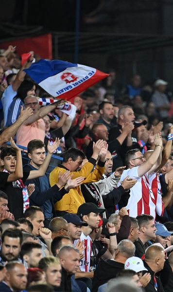 Dinamo contraatacă  „Câinii” au reacționat rapid după ce Oțelul i-a acuzat că folosesc „metode securiste” »   Echipele au ajuns la un compromis