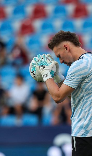 Ionuț Radu, vinovat pentru înfrângere     FOTO+VIDEO:  Spaniolii nu au avut milă de portarul român, după   gafa decisivă  din La Liga: „Asta trebuia să facă”