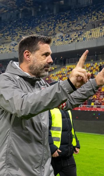 „Nu avem, din atâția români, un antrenor?”  Se opune posibilei numiri a lui   Zeljko Kopic  ca selecționer: „Națiune de doi lei!”