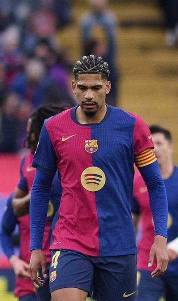 Araujo cere ajutor  Solicitarea făcută de jucător către conducerea   Barcelonei