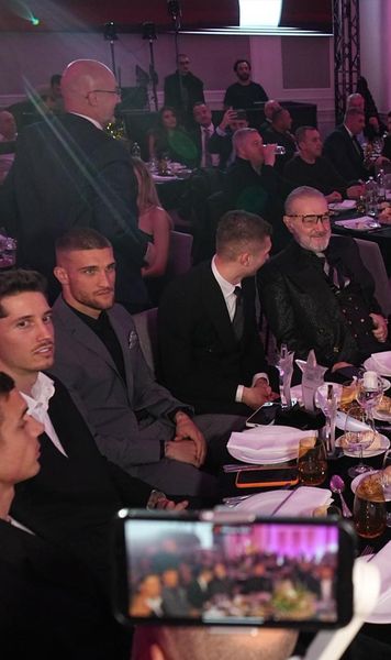 Au strălucit în 2025    VIDEO:   Cine a câștigat titlul de   fotbalistul anului  în Liga 1 + Toate premiile acordate la Gala Fanatik