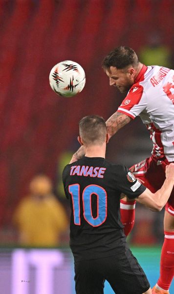 FCSB, copia dezastrului    ANALIZĂ.  Asemănări izbitoare între   roș-albaștri și Feyenoord,  înainte de meciul de pe Arena Națională