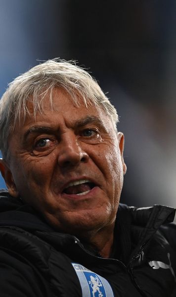 „Aveam alte pretenții de la el!”   Anzor a ratat penalty-ul din meciul cu Sparta Praga, dar Cârțu   a mai găsit un vinovat:  „Dezamăgit, am frustrări”