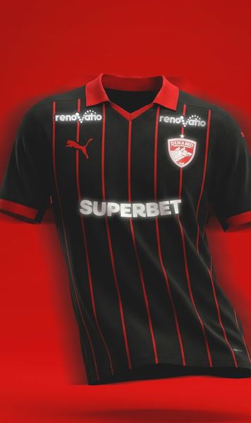 Tricouri noi pentru Dinamo     FOTO.  Motivul pentru care „câinii”   au lansat al 6-lea echipament   din acest sezon