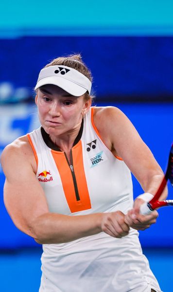 Federația o apără pe Rybakina  Schimb dur de replici între   kazahi și ruși:  „Nu e adevărat! Așa ceva nu există, iar Elena nu locuiește la Moscova”