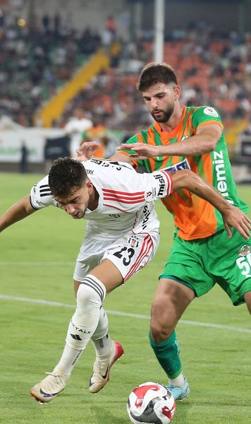 Toți turcii îl vor pe Akdag  Alt club mare din Super Lig   e gata să-l transfere  în ianuarie pe stoperul dorit la naționala României