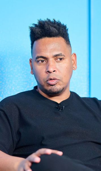 Putea ajunge traficant    VIDEO.  Viața de film a unui dintre cei mai apreciați jucători străini din Liga 1: „Mi-au zis să vând droguri,   mi-au împușcat un văr”