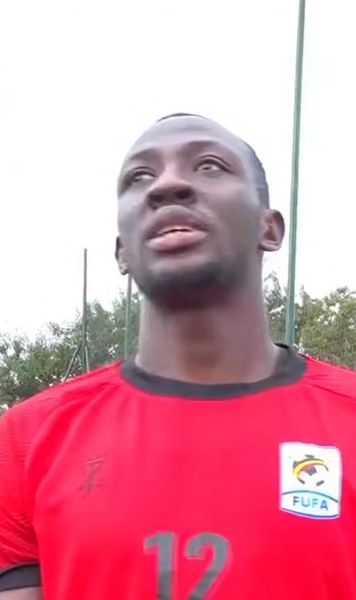 „Galben” după câteva secunde   Fotbalistul de la FCSB,   avertizat imediat  după ce a intrat pe teren » Debut cu stângul la Cupa Africii