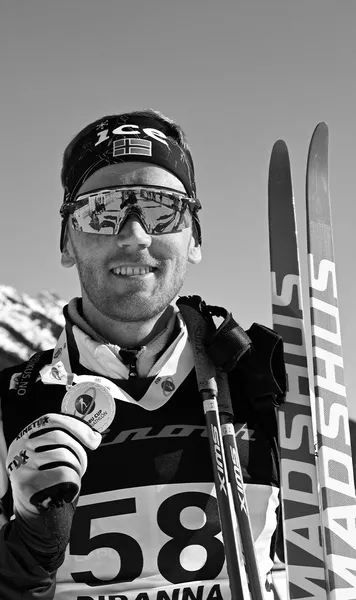 Tragedie  Un sportiv a fost găsit   mort  în camera de hotel, la doar 27 de ani » Se pregătea pentru Jocurile Olimpice