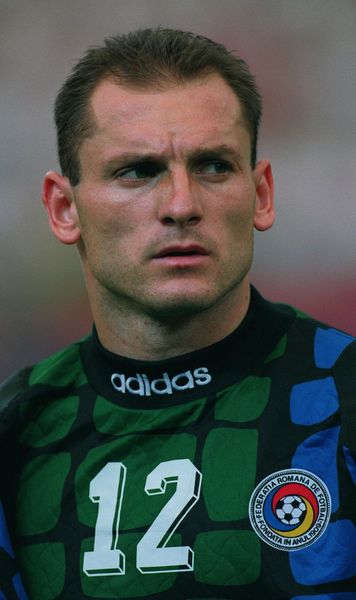 „M-a văzut și așa a rămas”  Bogdan Stelea spune cum s-a ales cu   porecla «Arnold»:  „Așa mi-a zis Corneliu Vadim Tudor”