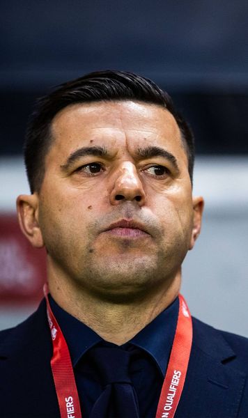 Contra, premiat în Qatar   Tehnicianul român a fost desemnat   antrenorul ultimelor două luni 