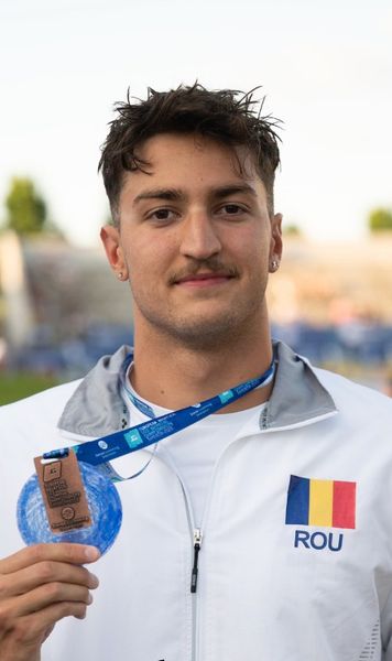 Încă o lovitură dată de Dinamo  După   David Popovici,  un alt mare talent ajunge în „Ștefan cel Mare”