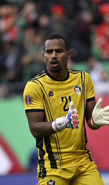  Momente șocante la Cupa Africii    VIDEO.  Portarul Sudanului   s-a prăbușit pe teren  în meciul cu Guineea Ecuatorială. Și-a revenit și a continuat să joace!