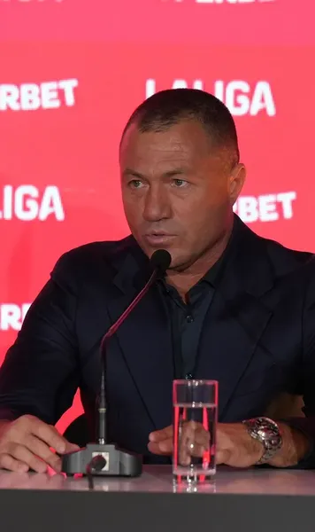 Sfat pentru Drăgușin  Adrian Ilie, mesaj pentru fundașul de la Tottenham:   „Să își caute echipă,  avem nevoie de el la națională”