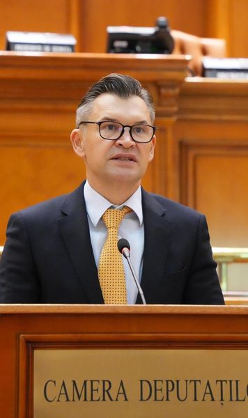 „Fără bani publici s-ar desființa”   Deputatul   Ionuț Stroe  atrage atenția asupra depedenței de fonduri de la stat: „CSM București și Dinamo nu ar exista”