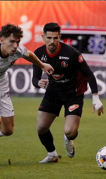 Dinamo, încă un transfer în vizor   Un fotbalist din Superliga le-a atras interesul „câinilor” » Jucătorul este dorit și   de o rivală