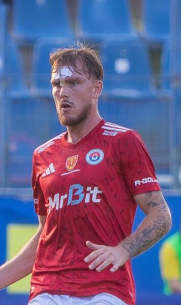 Transfer în Vest  A plecat în Spania după   numai 6 luni la Oțelul!  Balint îl pusese pe lista neagră