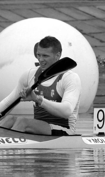 A murit la doar 34 de ani!     Mikloș Dudaș,  fostul campion mondial la kaiac-canoe, a fost găsit fără suflare în casă
