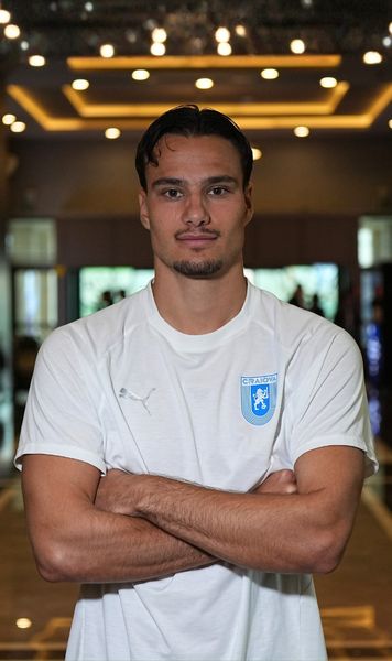 „M-am oprit o clipă și am realizat”  Assad Al-Hamlawi, vrăjit de ceea ce trăiește la Craiova.   Povești uimitoare  în interviul   GOLAZO.ro  din Antalya