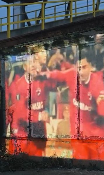 Acțiune specială la stadionul Dinamo    Imagini fabuloase  proiectate pe zidurile arenei + o fotografie istorică: „Buldozerele nu ne pot dărâma niciodată amintirile” 