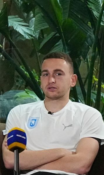 „Tot iadul rusesc era asupra noastră”  Ucraineanul Romanchuk de la U Craiova,   mărturie copleșitoare, în lacrimi, despre război  pentru   GOLAZO.ro