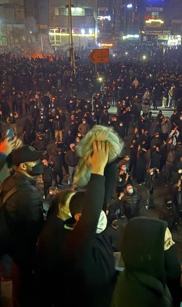 Arbitru ucis în Iran   A fost împușcat în timpul   protestelor sângeroase  care au zguduit țara