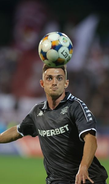 „Pleacă definitiv”   Jucătorul Rapidului,   transferat de o rivală  din campionat + Care este situația lui Rareș Pop