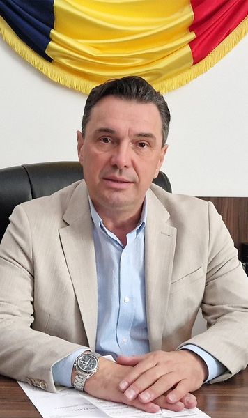 Patru ani de închisoare cu executare  Primarul din Cernavodă   a plătit ilegal  aproape 10 milioane de lei către un club sportiv    
