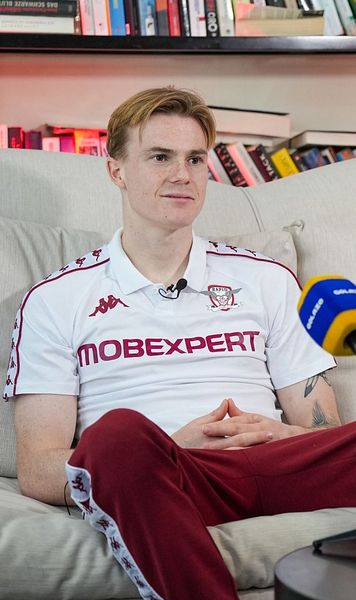 „Rapid a apărut de nicăieri”   Tobias Christensen, interviu pentru GOLAZO.ro despre universul din Giulești:   „Vreau să-mi fac colegii mai buni”