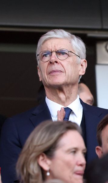 Compromis la legea ofsaidului?!  Ce se întâmplă cu planul radical al lui Wenger. Cine se opune.   Cum s-ar modifica ofsaidul