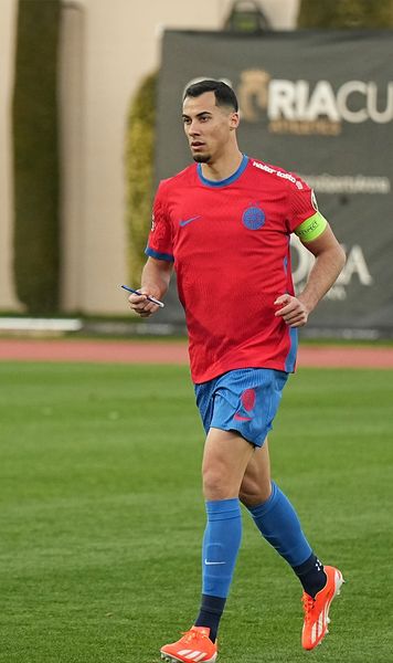 Probleme pentru FCSB    Noul transfer  poate rata meciul cu FC Argeș: „Nu știm dacă va veni în timp util”