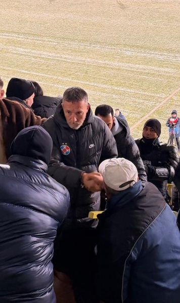 Atmosferă ostilă la Mioveni     VIDEO.   FCSB, înjurată de fanii lui FC Argeș + Mihai Stoica,   conflict  cu un suporter