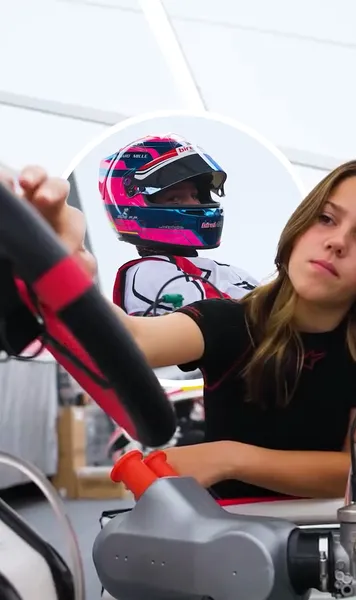 O româncă în Formula 1?     Zoe Florescu Potolea, selectată  în programul care pregătește tinerele talente feminine pentru a deveni piloți în Marele Circ