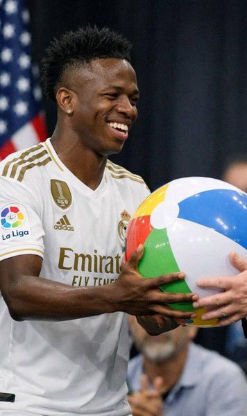 Trump, ținta meme-urilor  Internetul a explodat după „scandalul Nobel pentru Pace”.   Vinicius, Simone Biles  și alți sportivi faimoși i-au „donat” trofeele