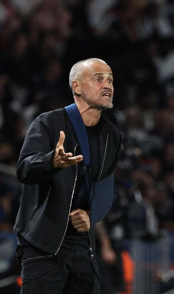 „Fotbalul e un sport de rahat!”    Luis Enrique, un car de nervi  după ce a pierdut meciul cu Sporting în prelungiri, 1-2