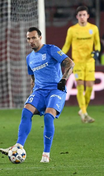 „Mi-au zis că nu voi mai juca fotbal”  Fundașul Universității Craiova, dezvăluiri despre cel mai greu moment al carierei:   „Am plâns în spital”
