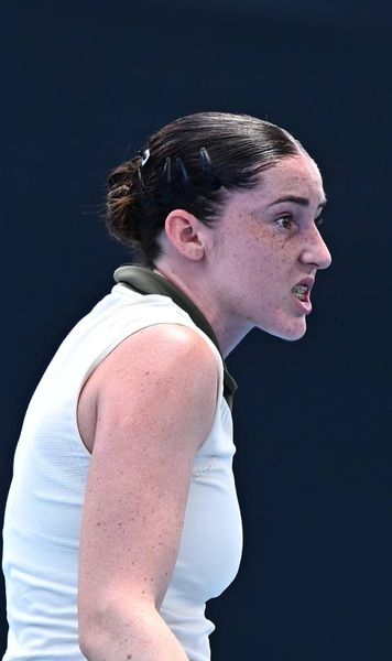 Încă un scandal la Australian Open     FOTO.  Antrenorul a plecat în timpul meciului după ce a fost atacat de propria elevă:   „Cum poți să-mi spui să fac asta?!”